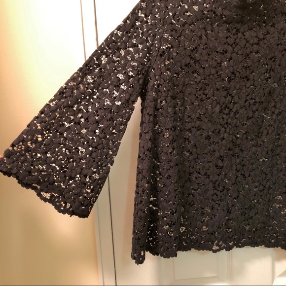 Black Top in Guipure Lace w/ Mock Neck from Mango - Picture 7 of 7